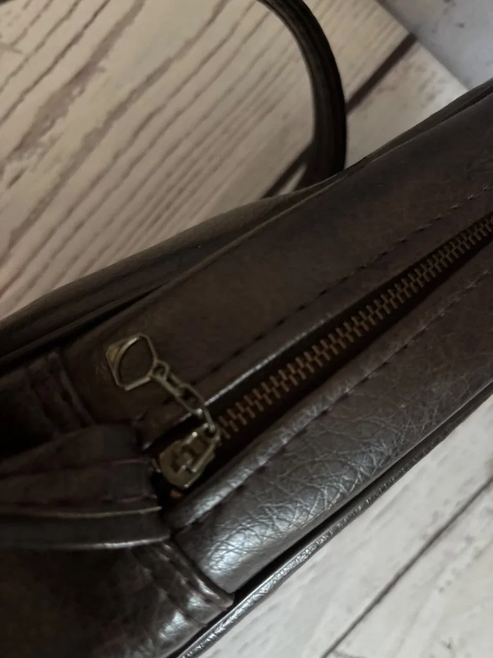 Vintage Brown Leather Zipper Wine Bottle Holder Carrier Handle Nice